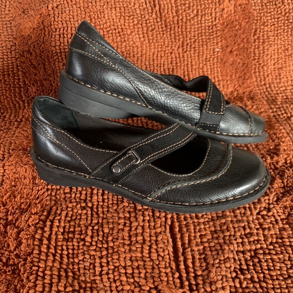 clarks bendables mary jane shoes